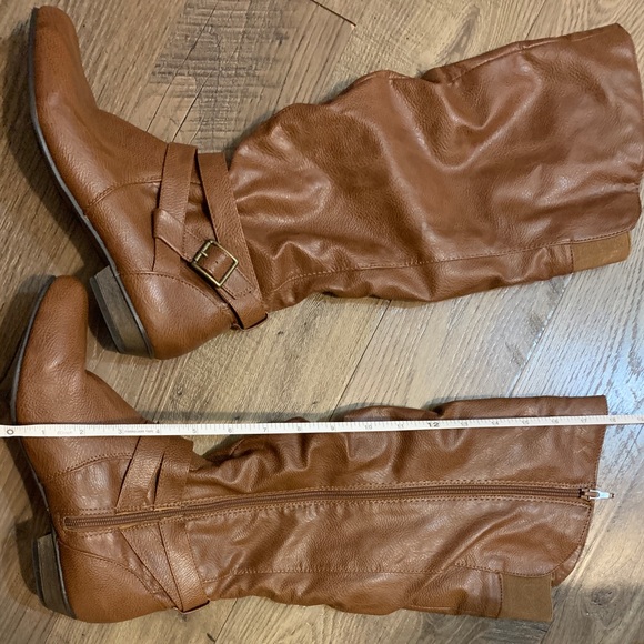 Fergalicious Bridges Knee-high Boots 8.5 - Picture 15 of 16